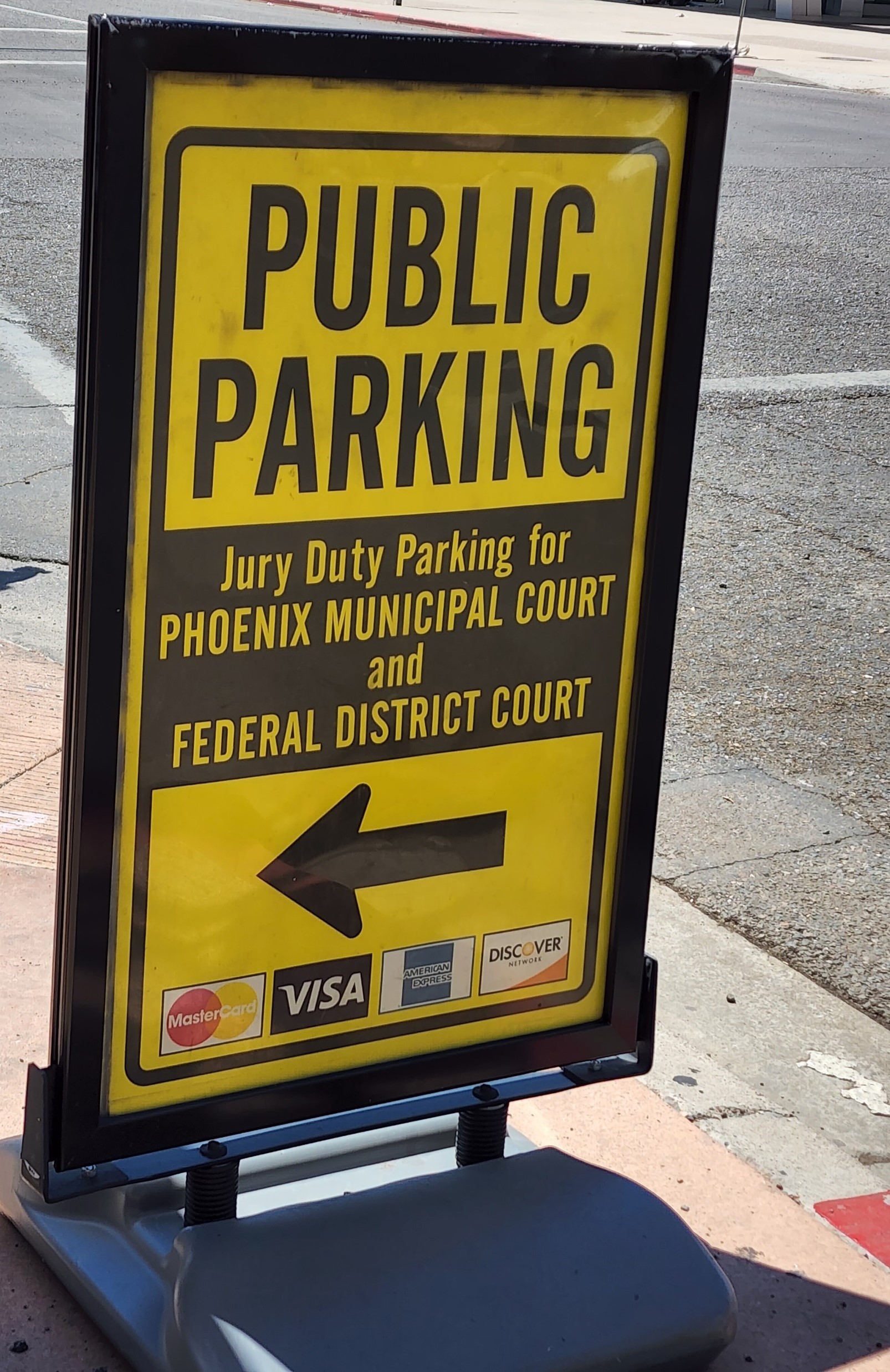 Juror Public Parking Sign