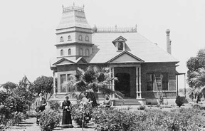 Photo of Columbus and Adeline Gray mansion in 1890s