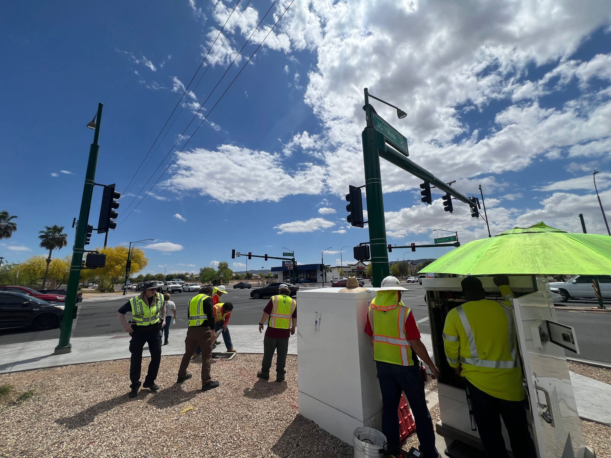 Image shows a rebuilt signal at 35th Avenue and Southern Avenue