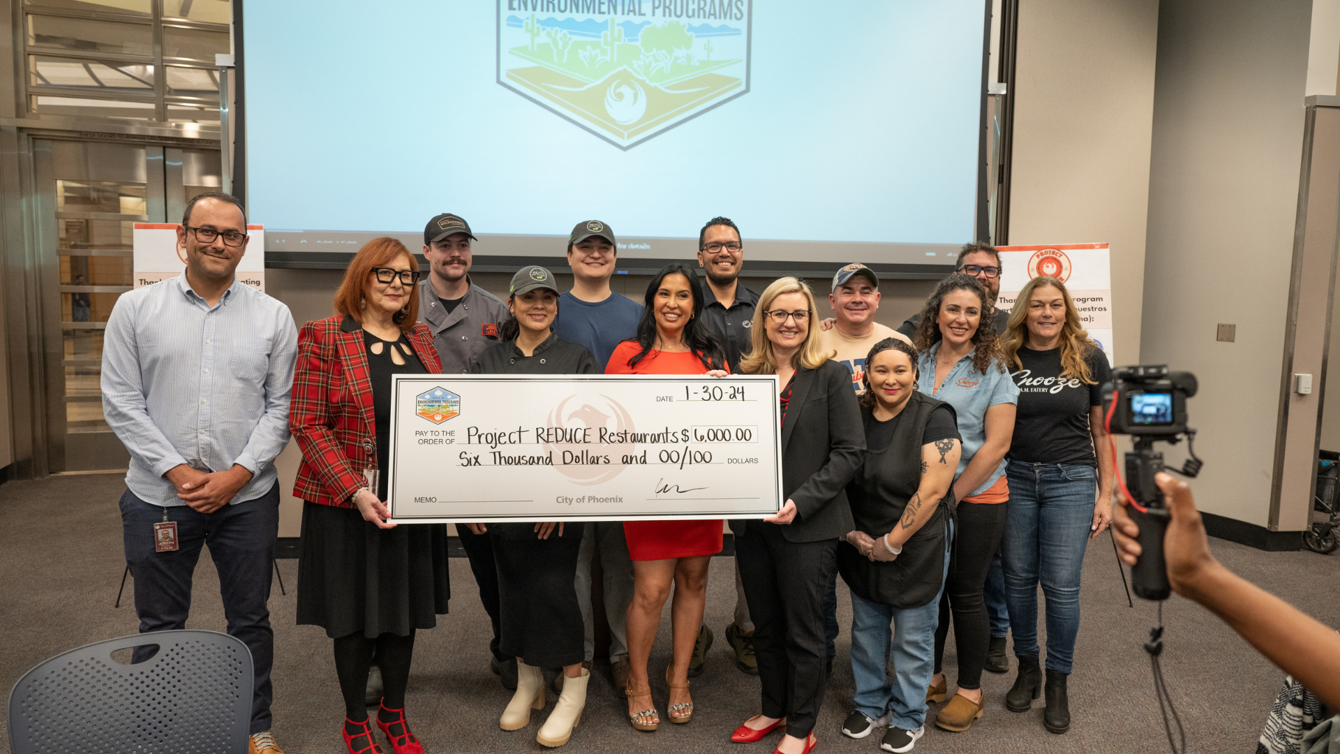 Project REDUCE helps local Phoenix restaurants prevent food loss and waste. 
